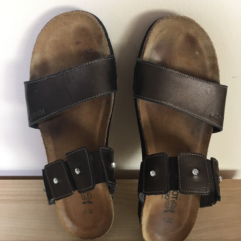 Naot Ashley sandal